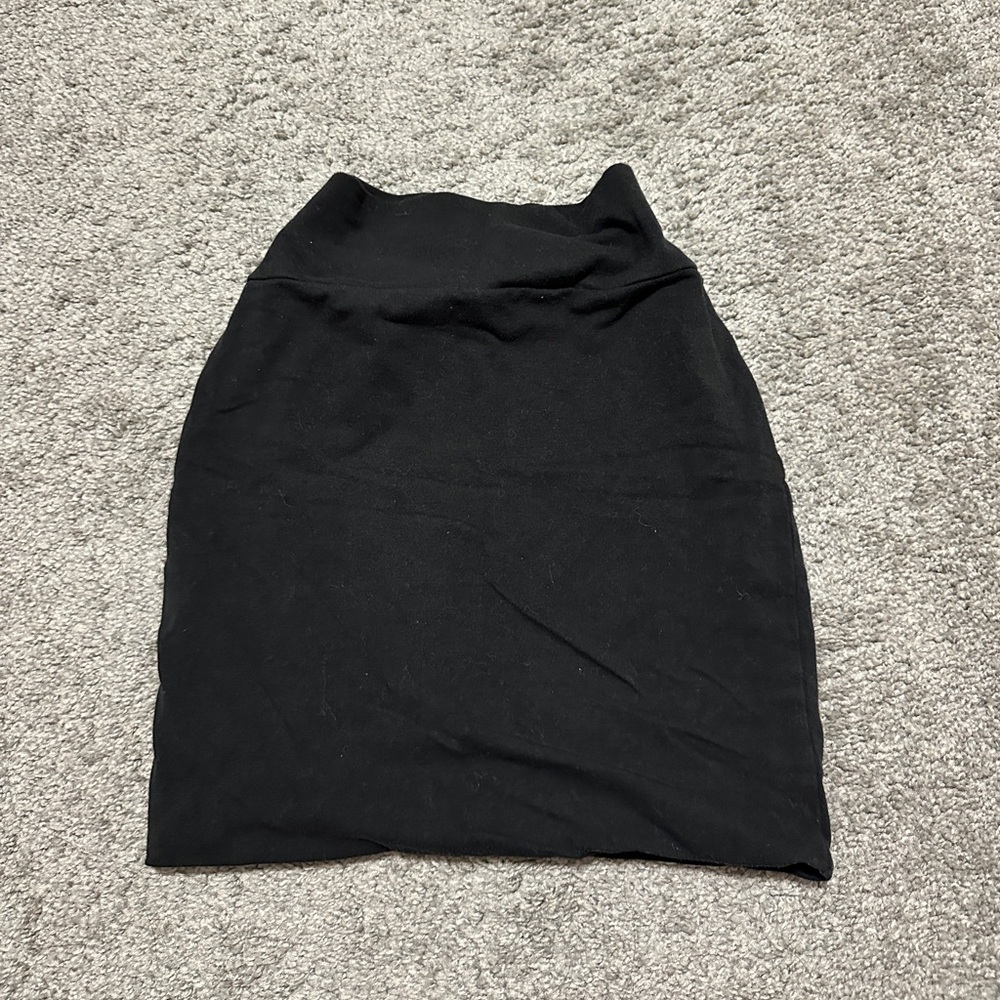 Forever 21 Wonen's Black Pencil Skirt